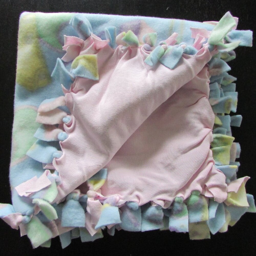Handmade Baby Tag Blanket - Blue Pink